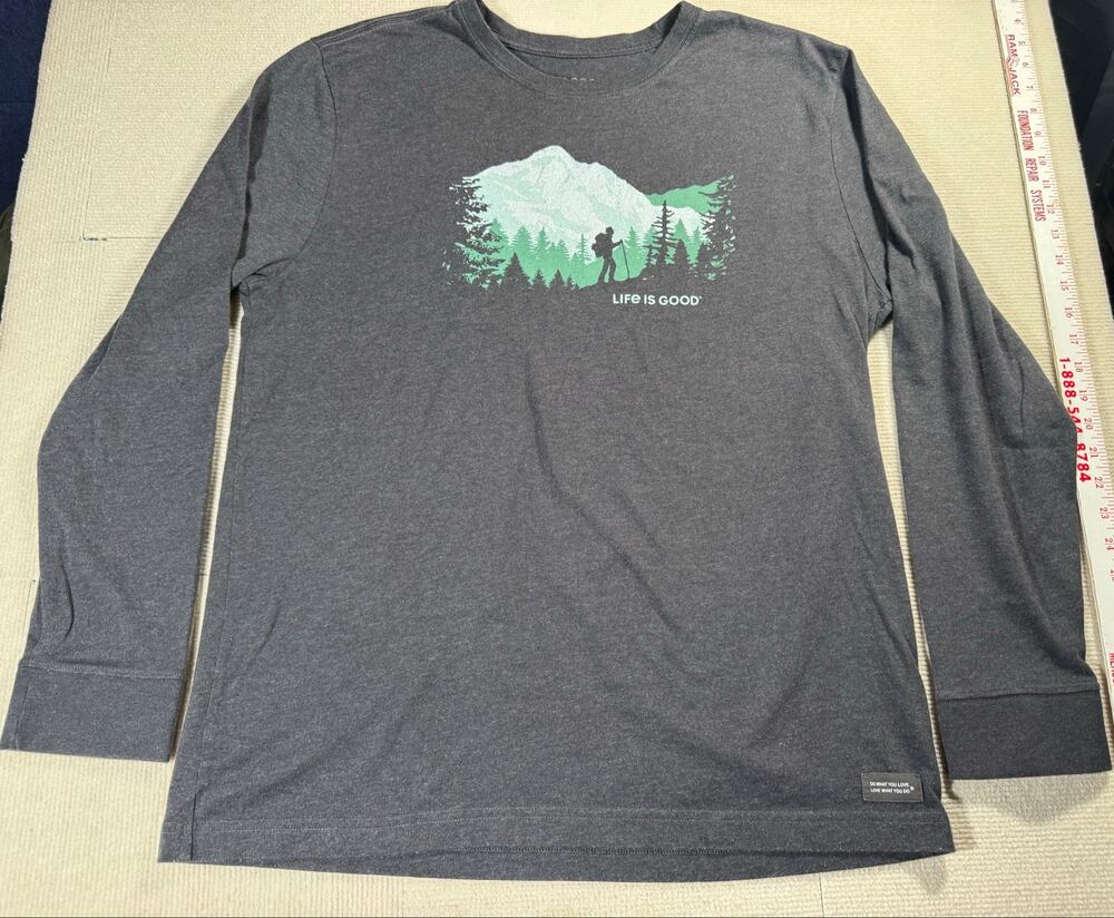 Life is Good Men's Large Crusher Tee Long Sleeves Gray Hiking Mountains Cotton